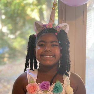 Meet your Posher, Raymond